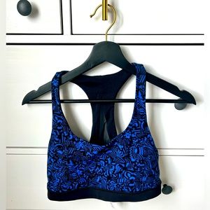 Lululemon Invigorate Bra Size 12